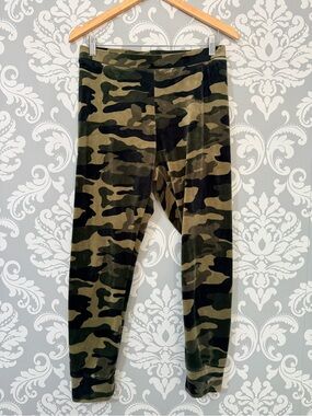 💫4/$25 • SWS Fleece Camo Joggers